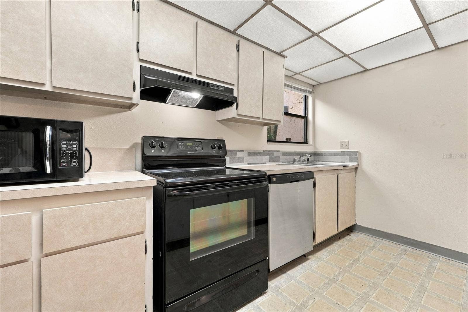 2811 SW ARCHER ROAD, #T167, Gainesville, FL 32608 2811 SW ARCHER ROAD, #T167, Gainesville, FL 32608