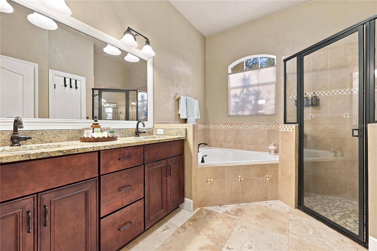 7905 NW 45TH STREET, Gainesville, FL 32653