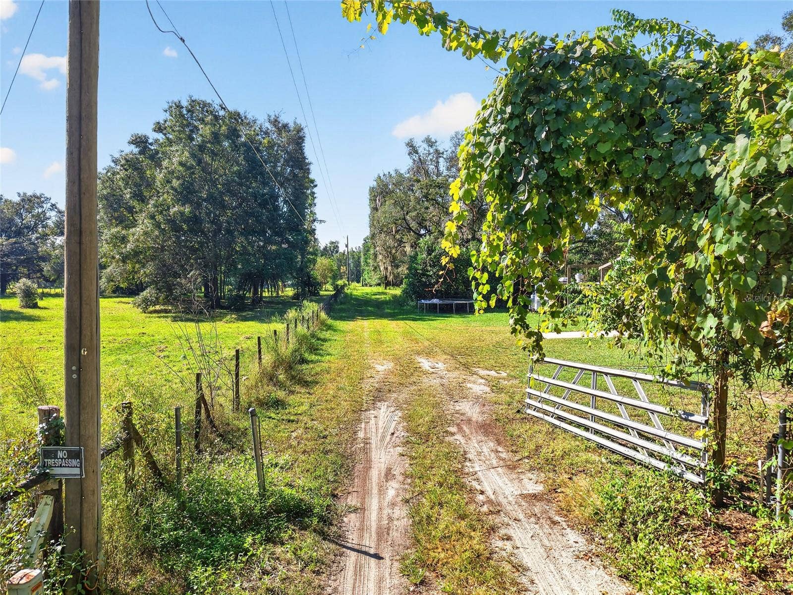 7700 SW 77TH STREET, Gainesville, FL 32608 7700 SW 77TH STREET, Gainesville, FL 32608