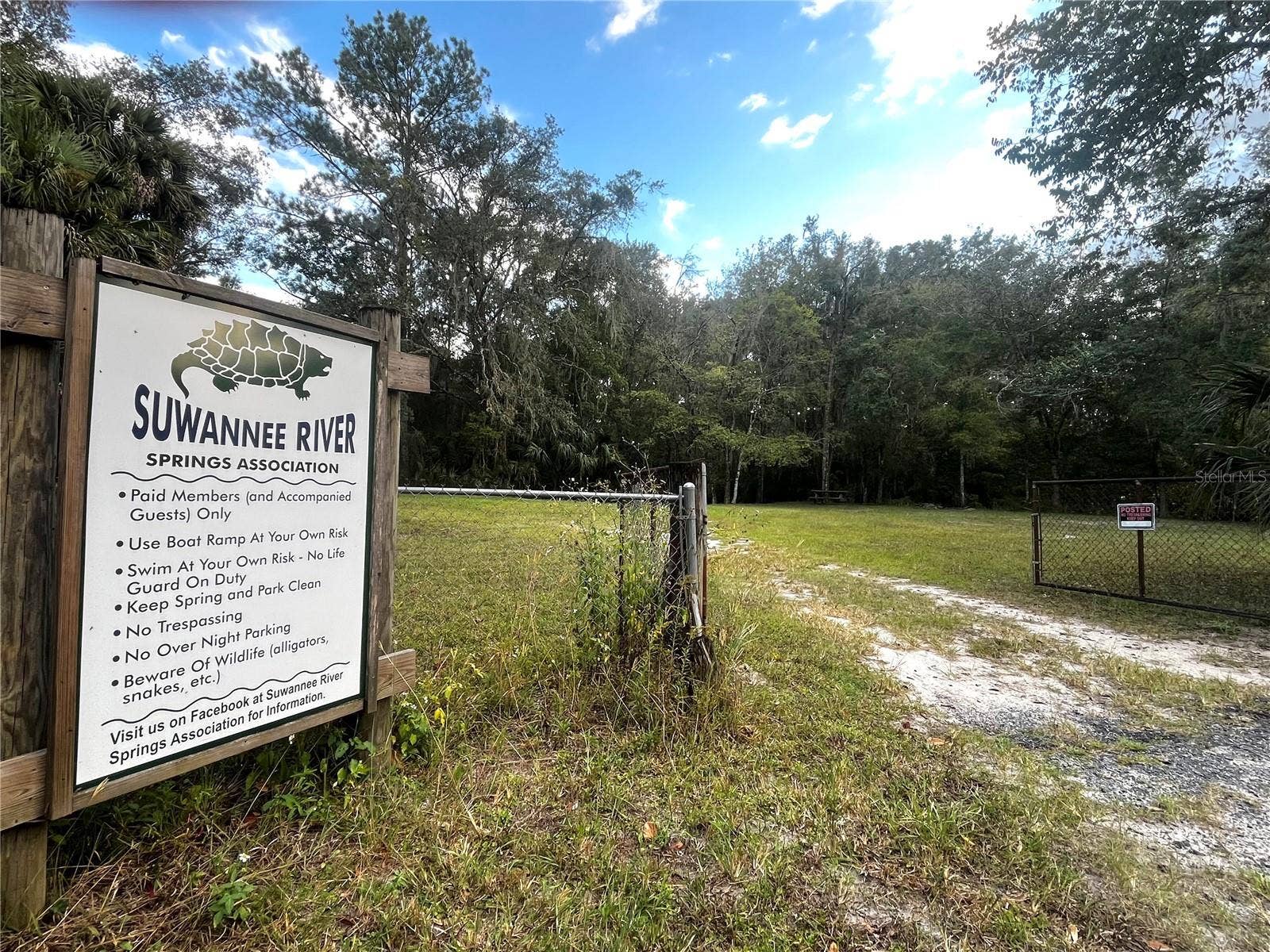 CANAL STREET, Fanning Springs, FL 32693