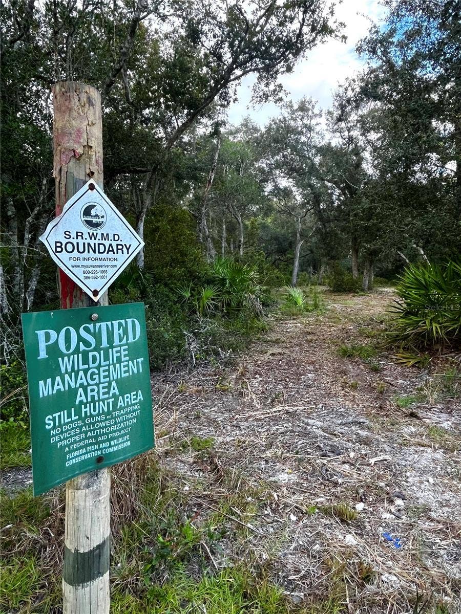 CANAL STREET, Fanning Springs, FL 32693