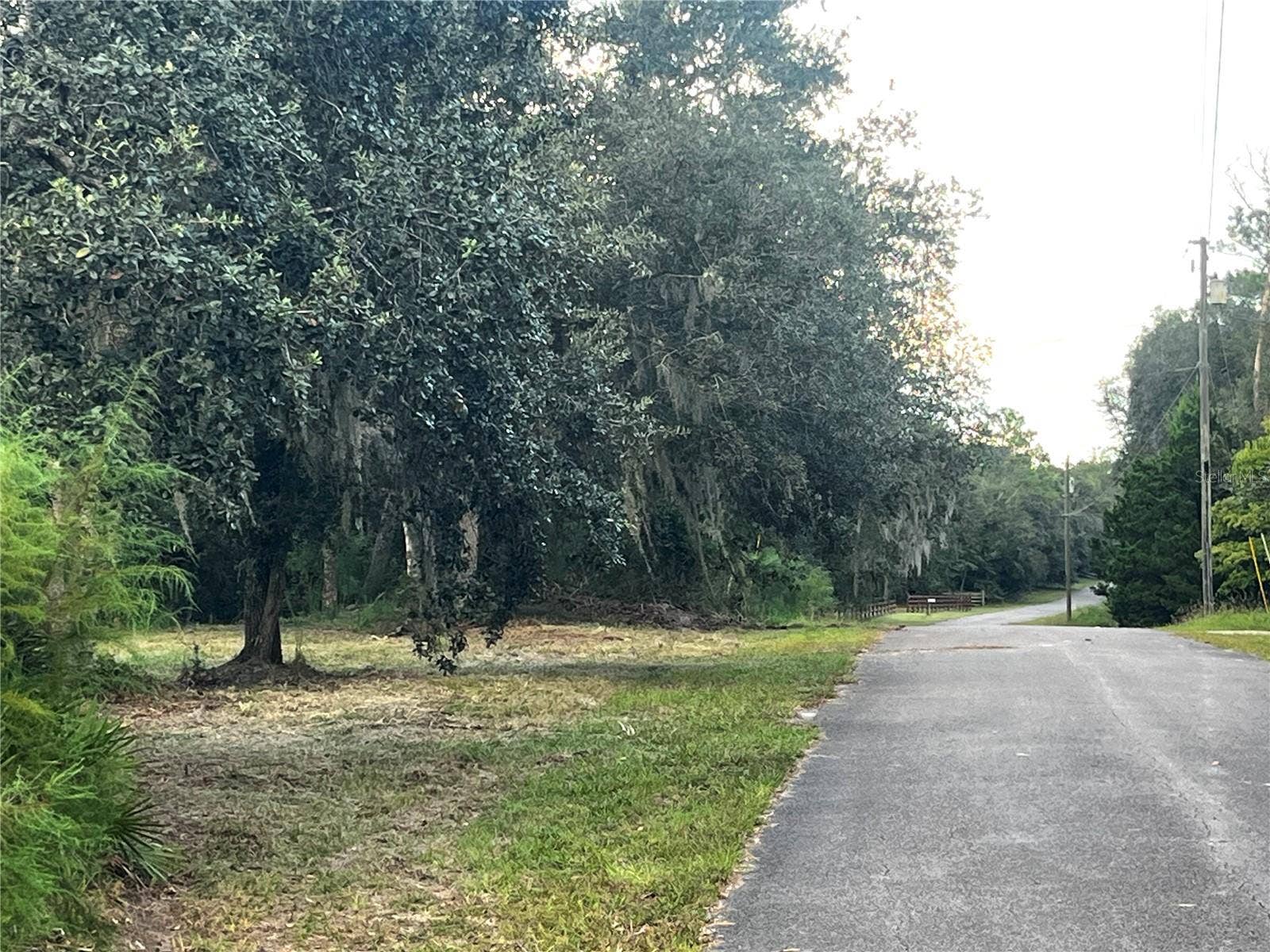 CANAL STREET, Fanning Springs, FL 32693