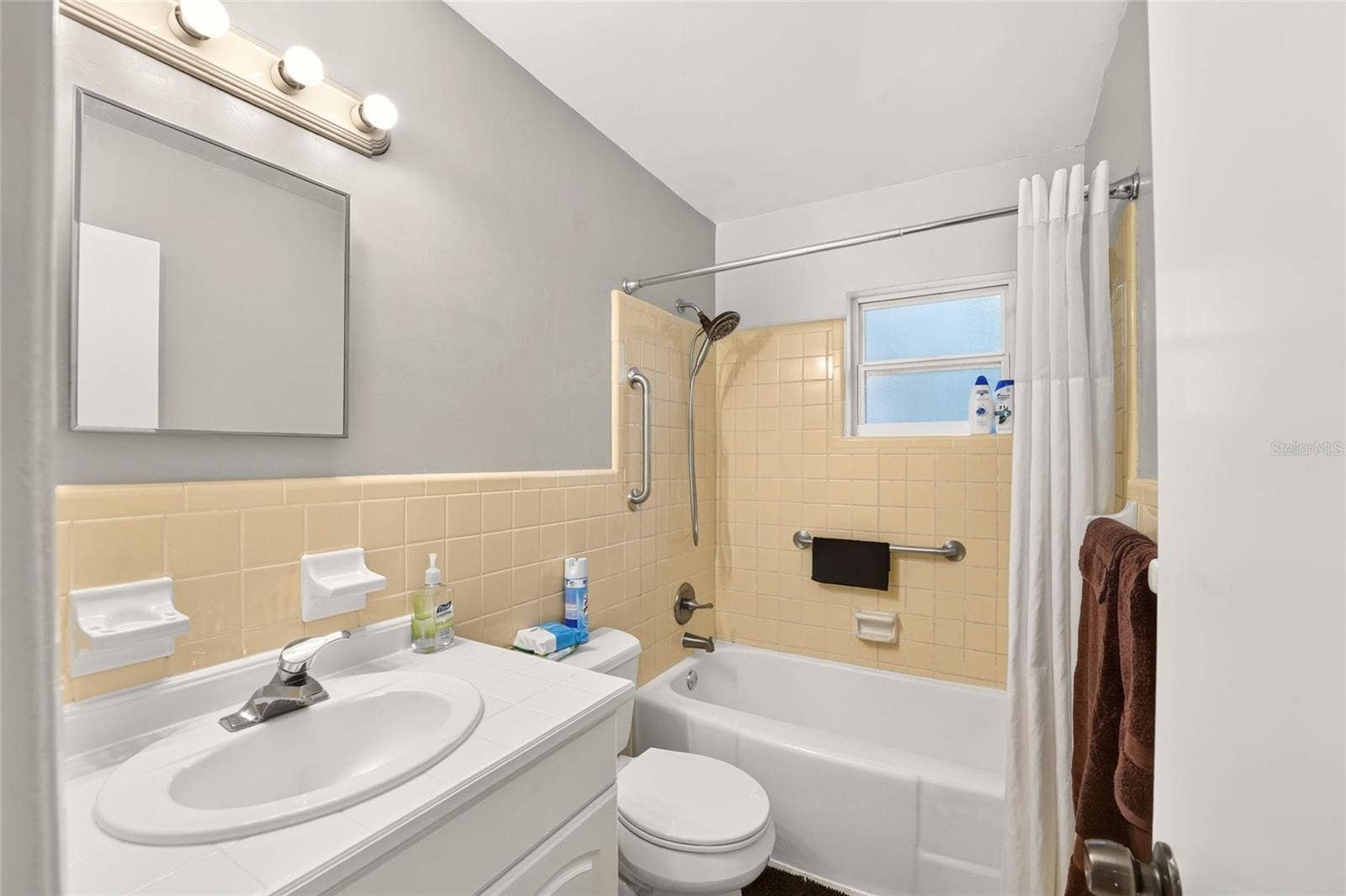3823 NW 45TH STREET, Gainesville, FL 32606 Unit B
