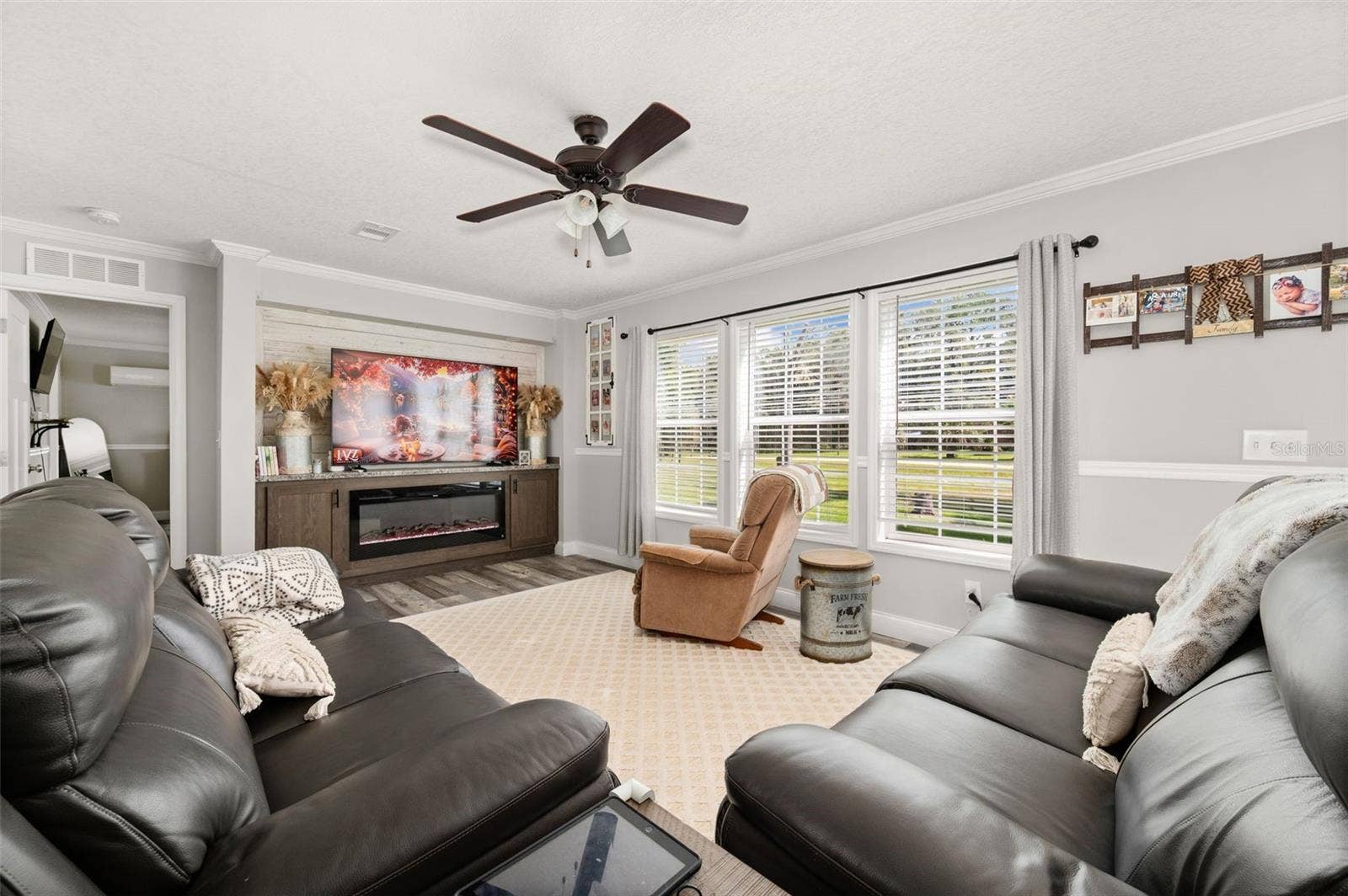 232 SW TRUDY WAY, Fort White, FL 32038 232 SW TRUDY WAY, Fort White, FL 32038