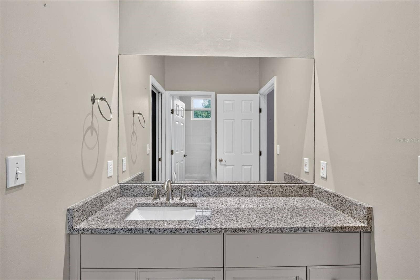 4923 NW 62ND STREET, Gainesville, FL 32653 4923 NW 62ND STREET, Gainesville, FL 32653