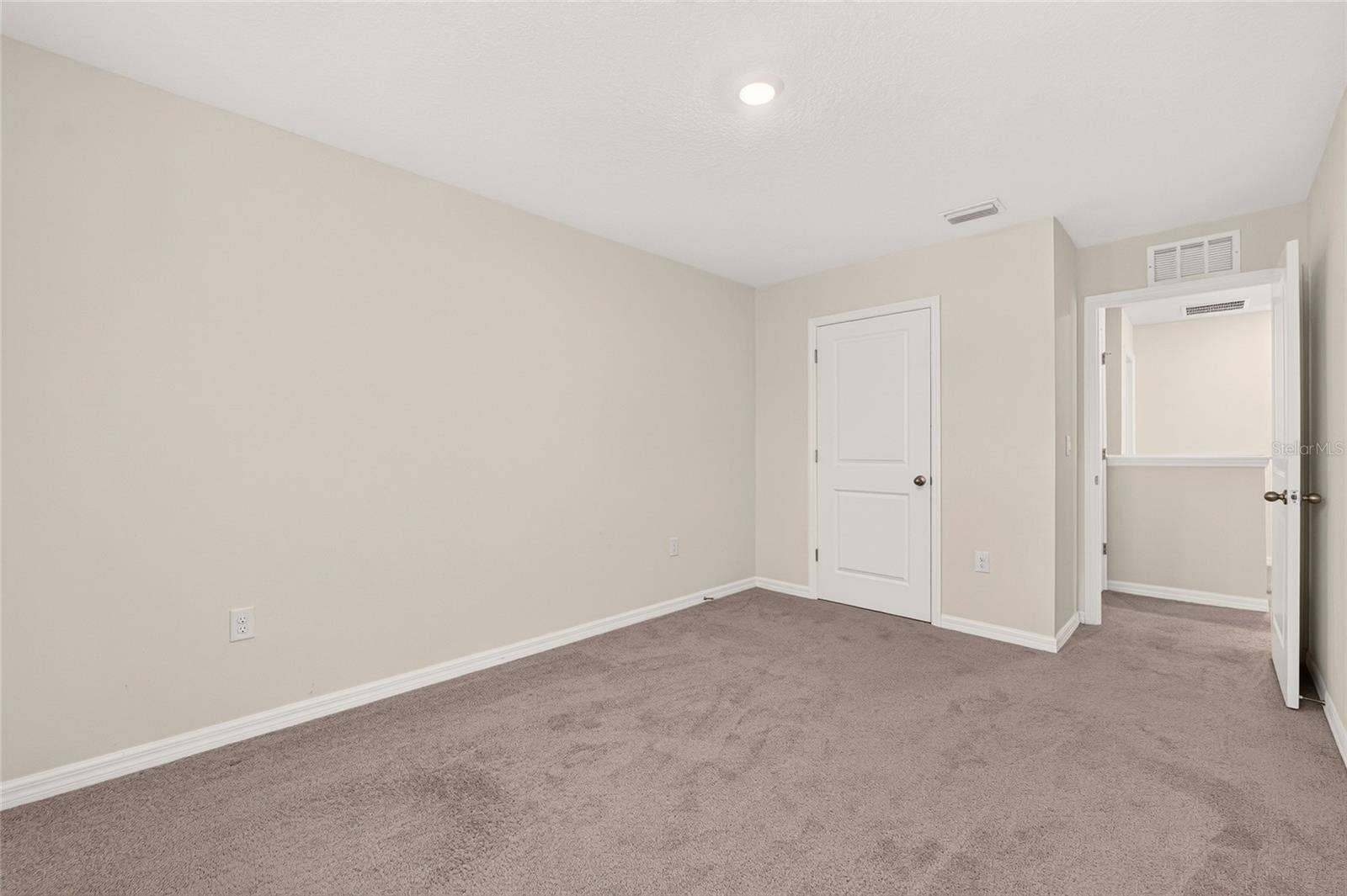 5147 SW 47TH LANE, Gainesville, FL 32608
