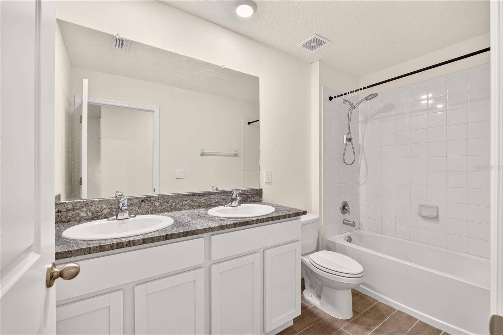 5147 SW 47TH LANE, Gainesville, FL 32608