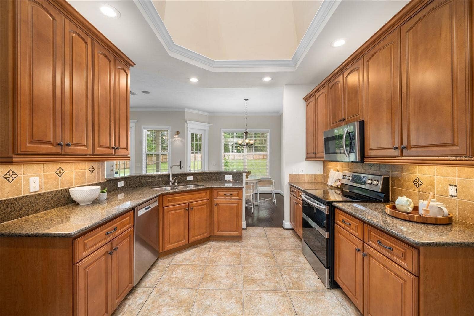 11952 NW 69TH WAY, Alachua, FL 32615 11952 NW 69TH WAY, Alachua, FL 32615