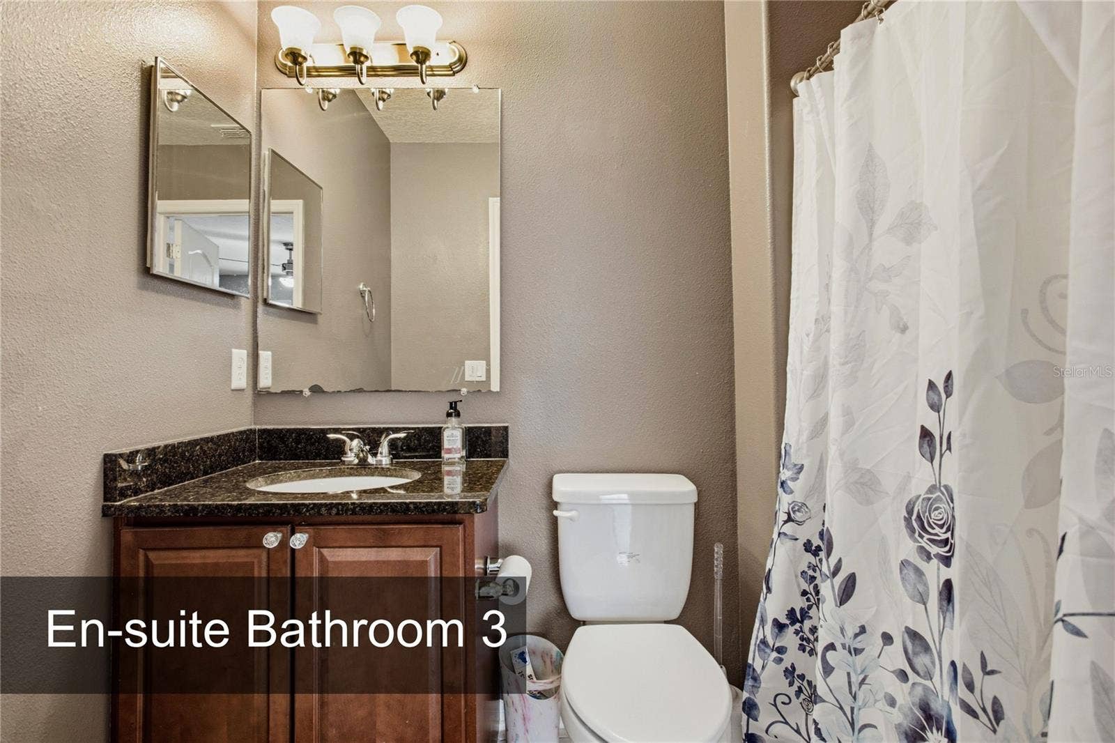24533 SW 11TH ROAD, Newberry, FL 32669 Primary En-suite Bathroom 3