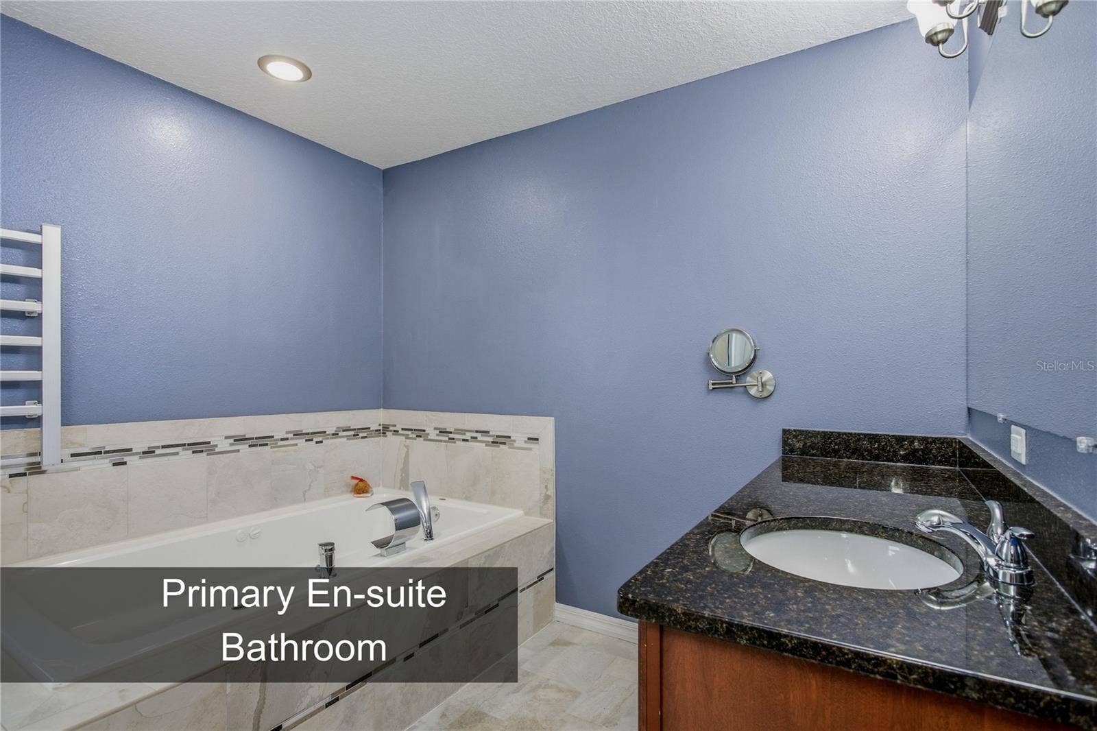24533 SW 11TH ROAD, Newberry, FL 32669 Primary En-suite Bathroom
