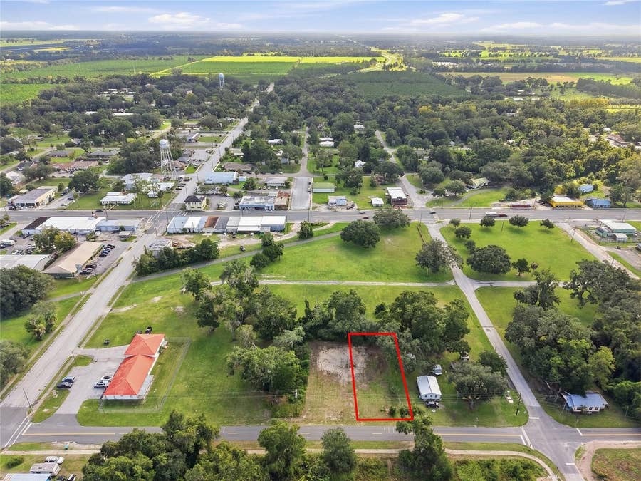 Property photo for 105 SW 2ND STREET, Chiefland, FL