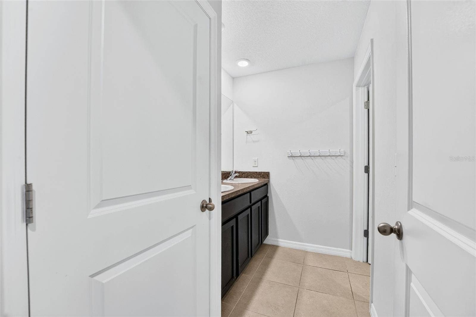 2nd Floor Hall Bathroom