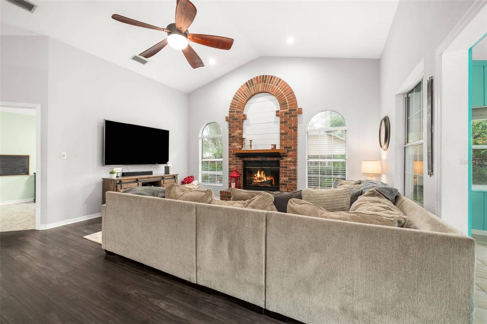 2712 NW 29TH PLACE, Gainesville, FL 32605 2712 NW 29TH PLACE, Gainesville, FL 32605