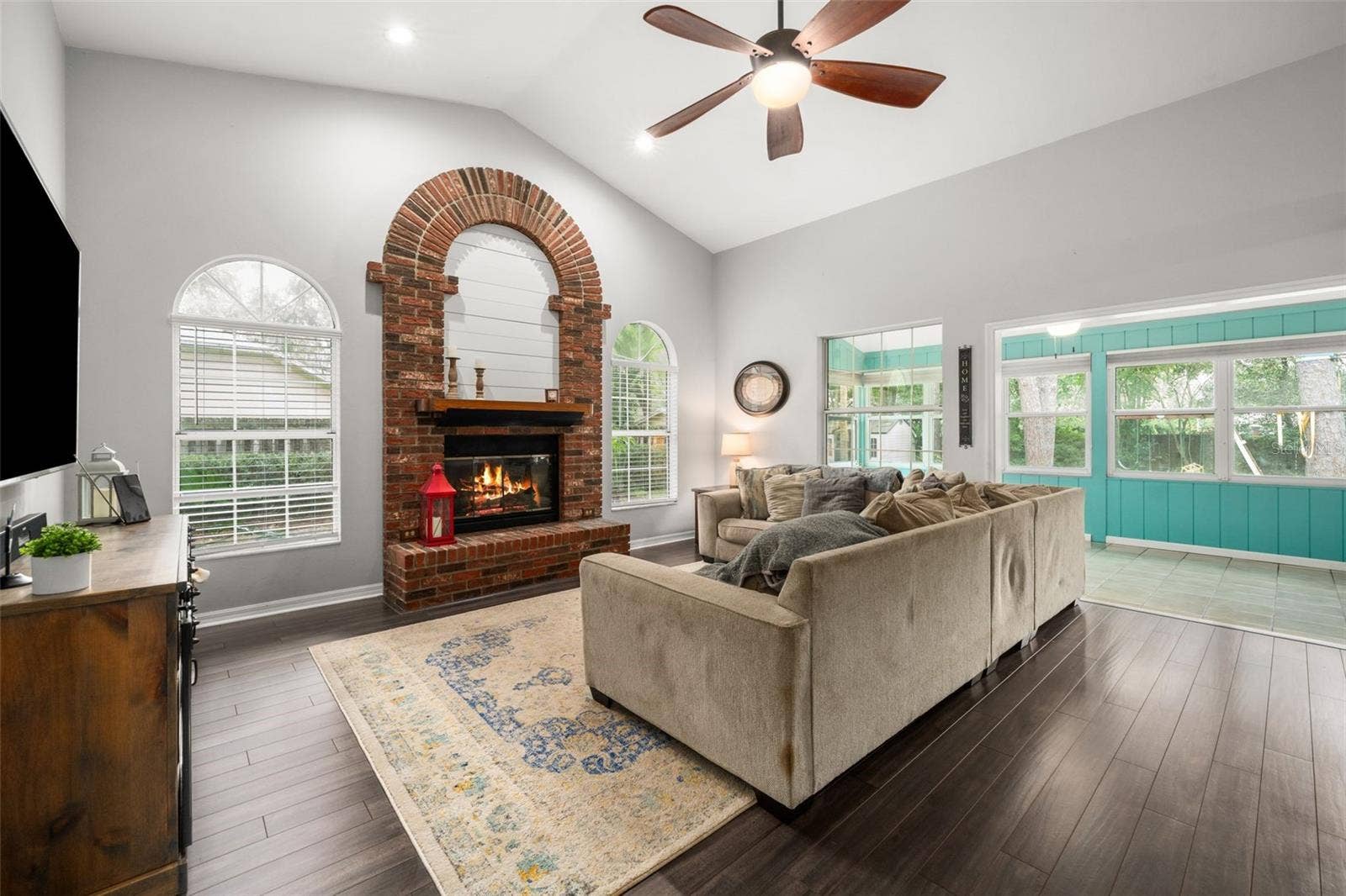 2712 NW 29TH PLACE, Gainesville, FL 32605 2712 NW 29TH PLACE, Gainesville, FL 32605
