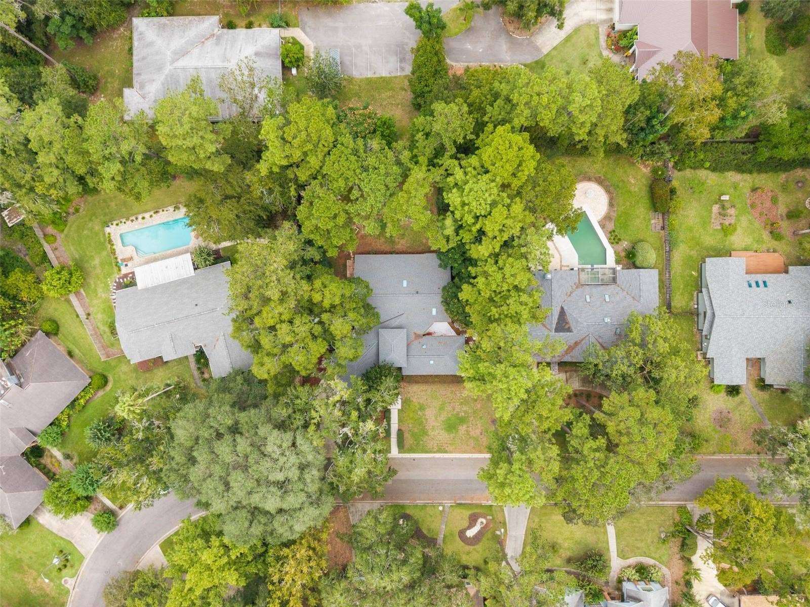 2712 NW 29TH PLACE, Gainesville, FL 32605 2712 NW 29TH PLACE, Gainesville, FL 32605