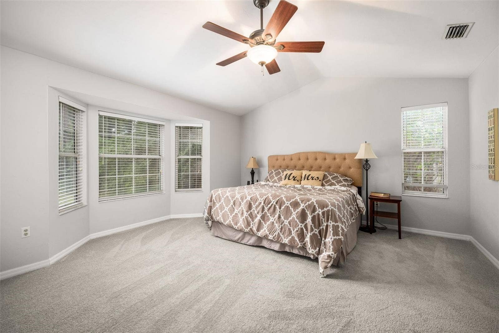 2712 NW 29TH PLACE, Gainesville, FL 32605 2712 NW 29TH PLACE, Gainesville, FL 32605