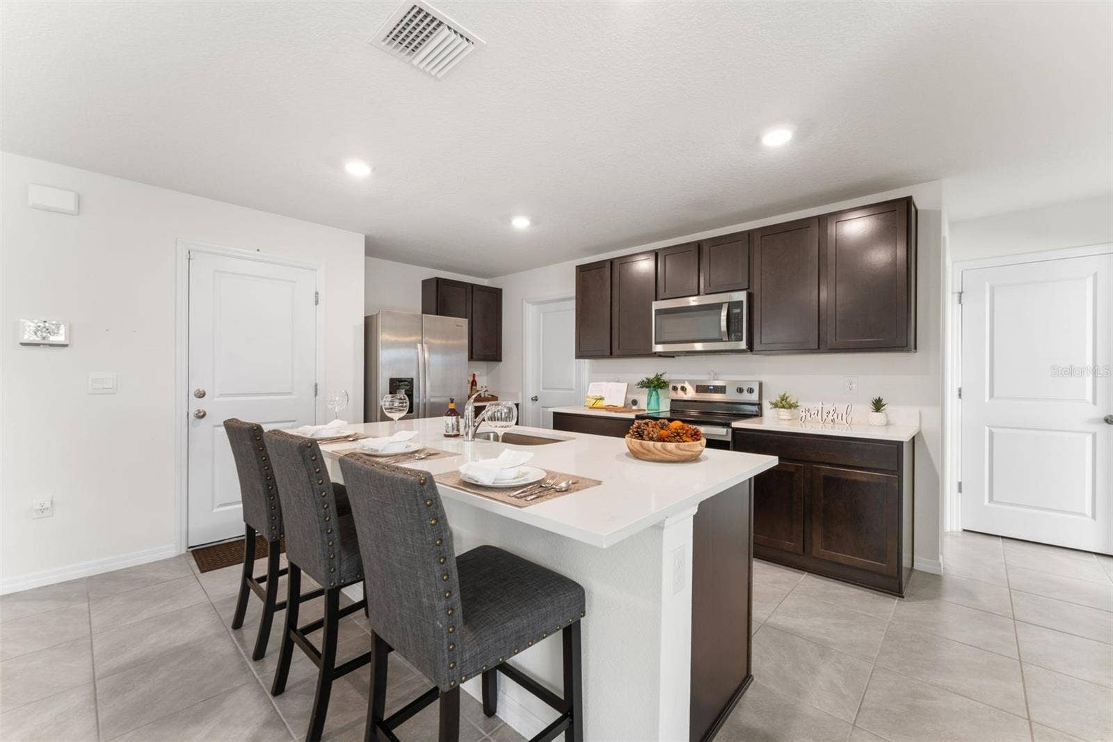 24595 NW 11TH PLACE, Newberry, FL 32669
