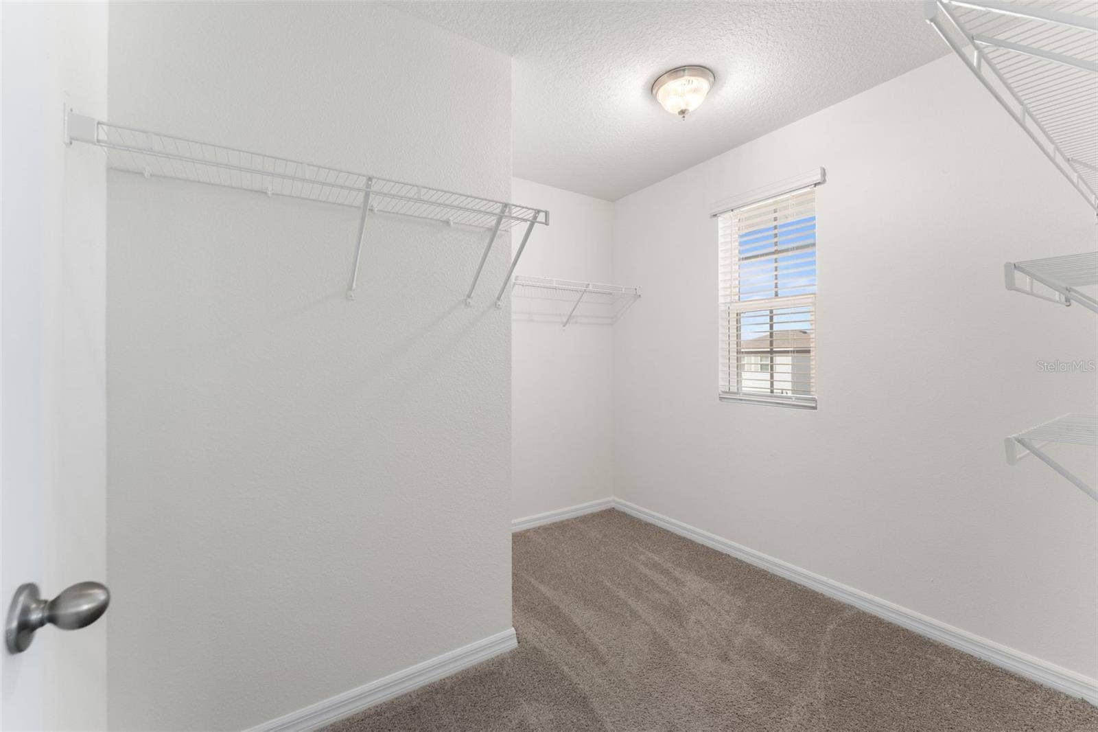 24595 NW 11TH PLACE, Newberry, FL 32669