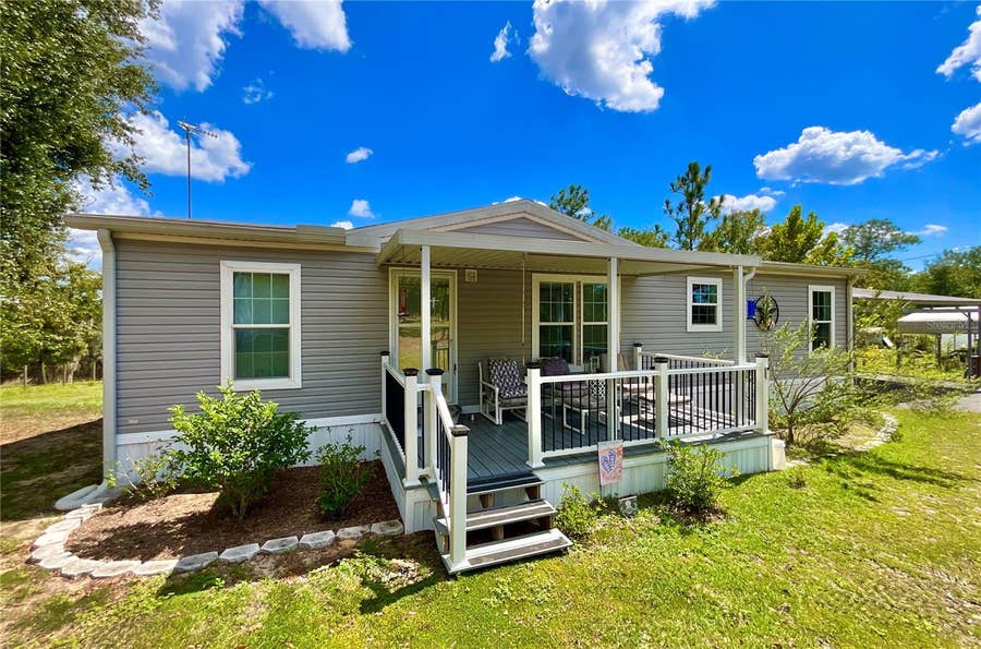Property photo for 104 SILVER DOLLAR DRIVE, Hawthorne, FL