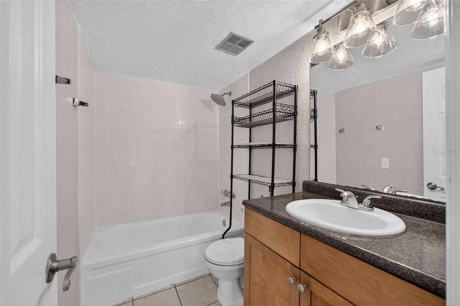 1810 NW 23RD BOULEVARD, #173, Gainesville, FL 32605 bath 1