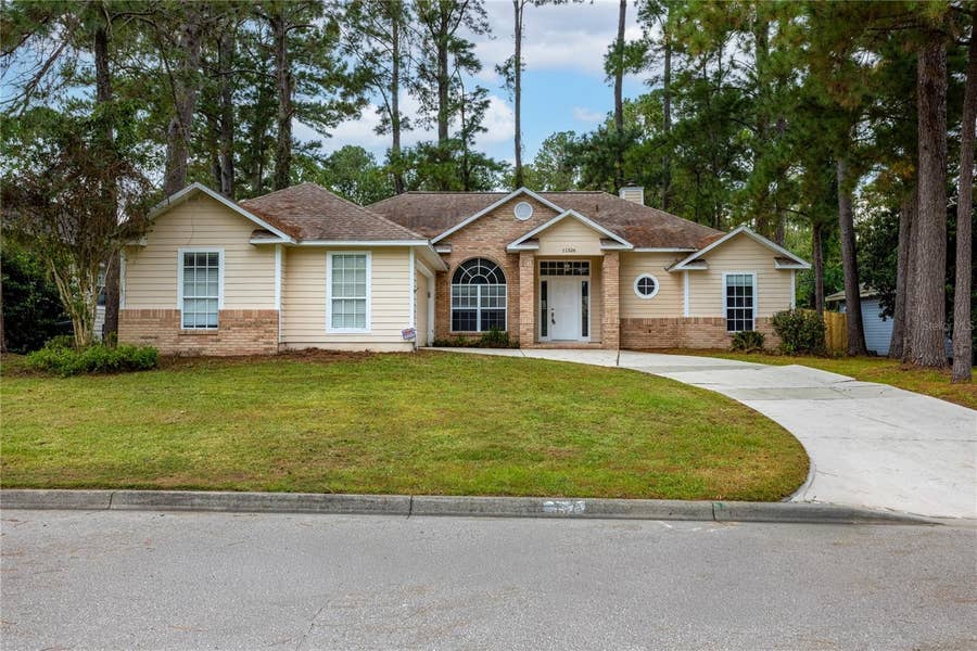 Property photo for 11526 NW 16TH PLACE, Gainesville, FL