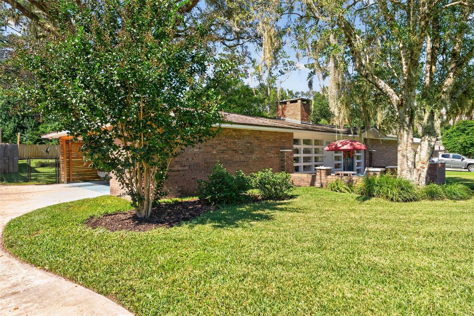 1316 NW 31ST STREET, Gainesville, FL 32605 1316 NW 31ST STREET, Gainesville, FL 32605