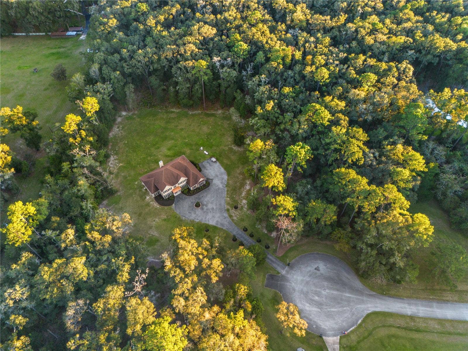 21324 NW 217TH DRIVE, High Springs, FL 32643 21324 NW 217TH DRIVE, High Springs, FL 32643