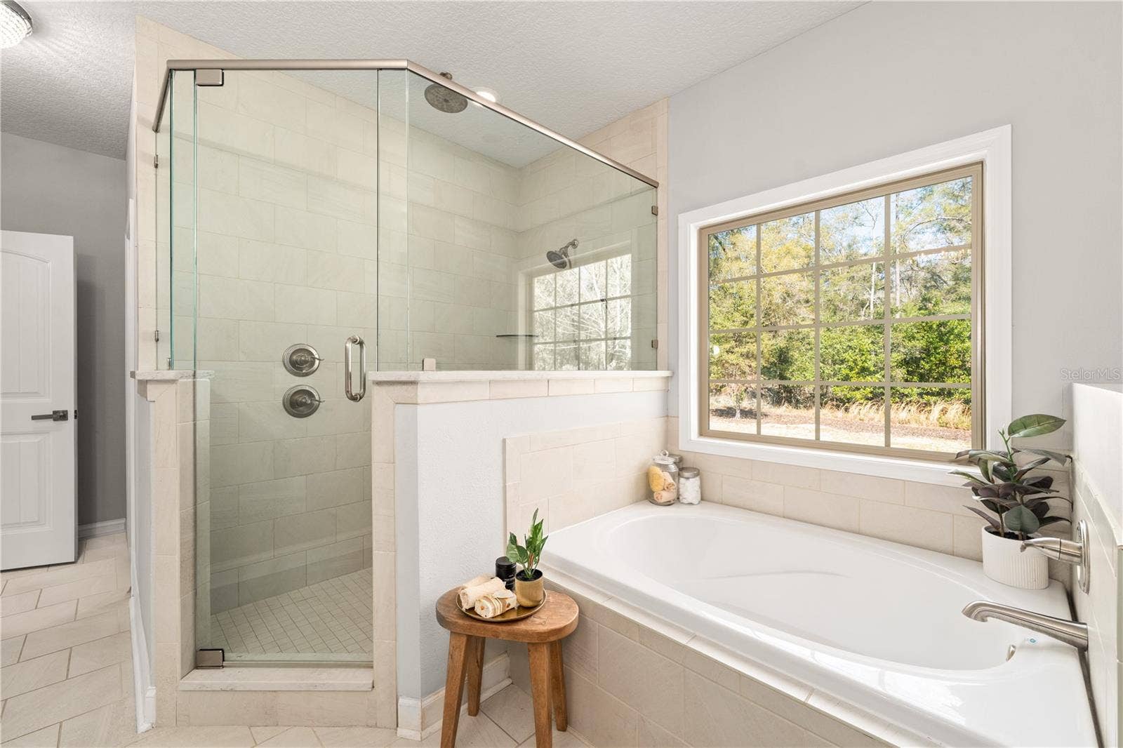 21324 NW 217TH DRIVE, High Springs, FL 32643 21324 NW 217TH DRIVE, High Springs, FL 32643