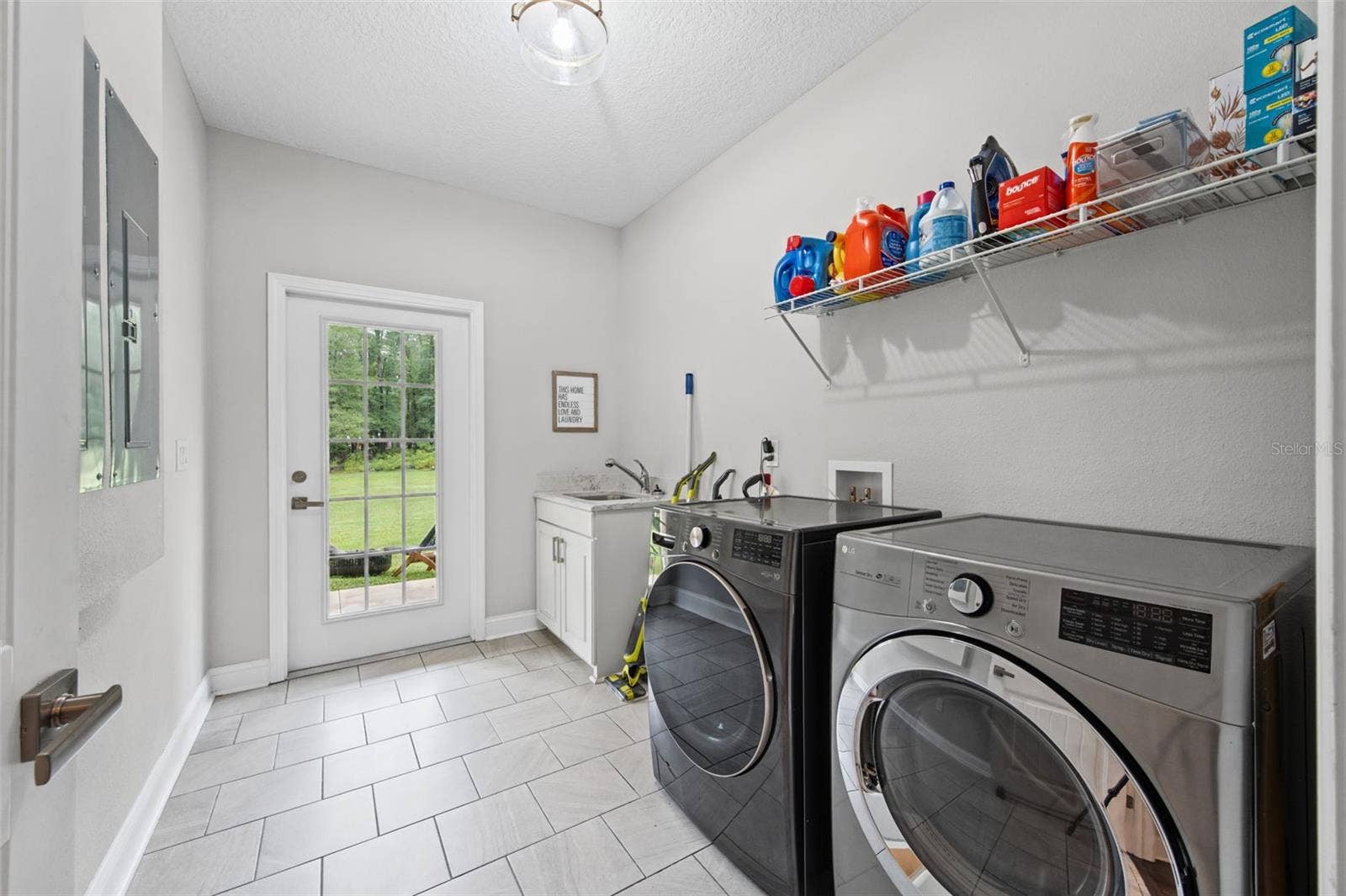 21324 NW 217TH DRIVE, High Springs, FL 32643 21324 NW 217TH DRIVE, High Springs, FL 32643