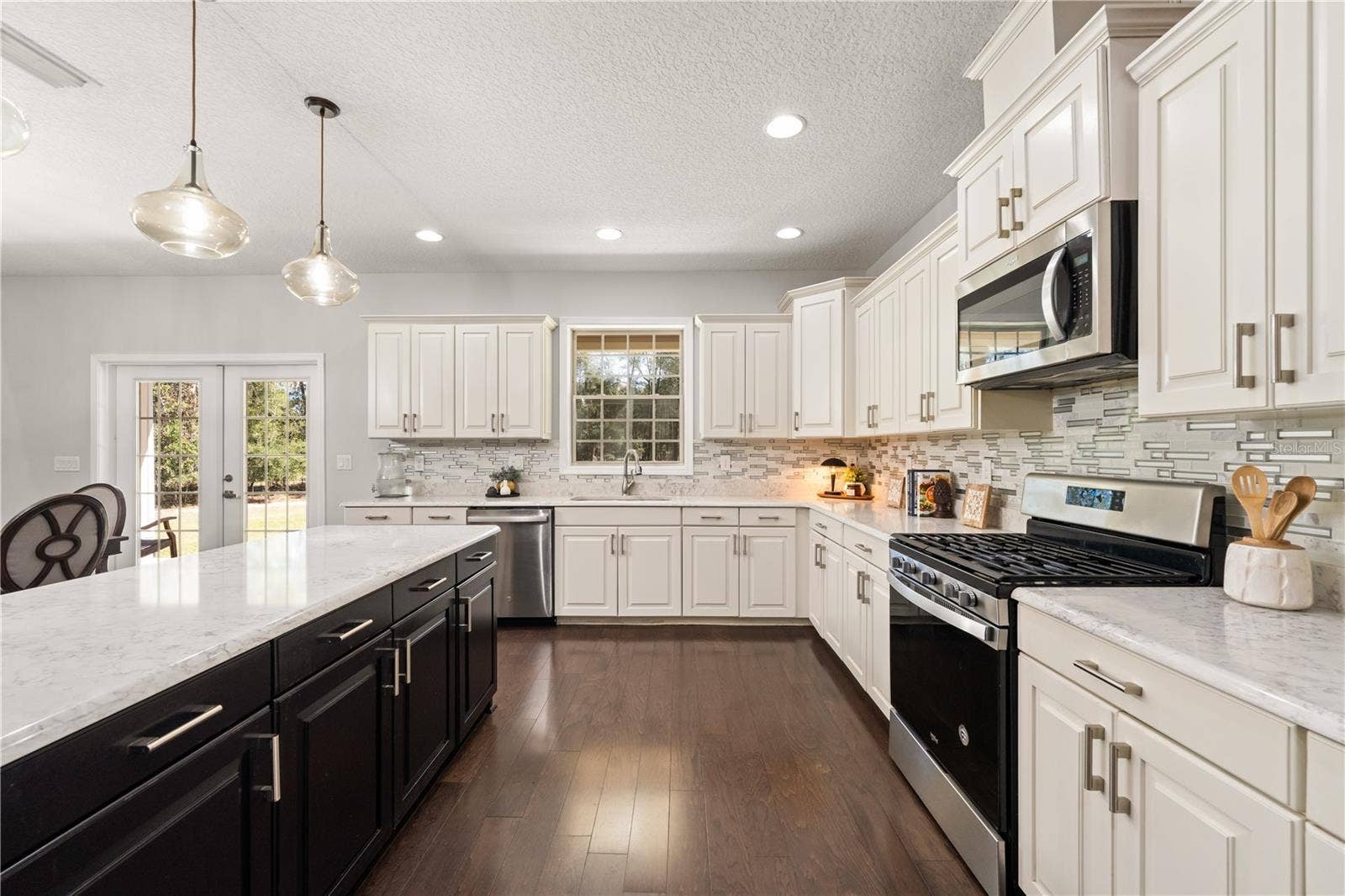 21324 NW 217TH DRIVE, High Springs, FL 32643 21324 NW 217TH DRIVE, High Springs, FL 32643