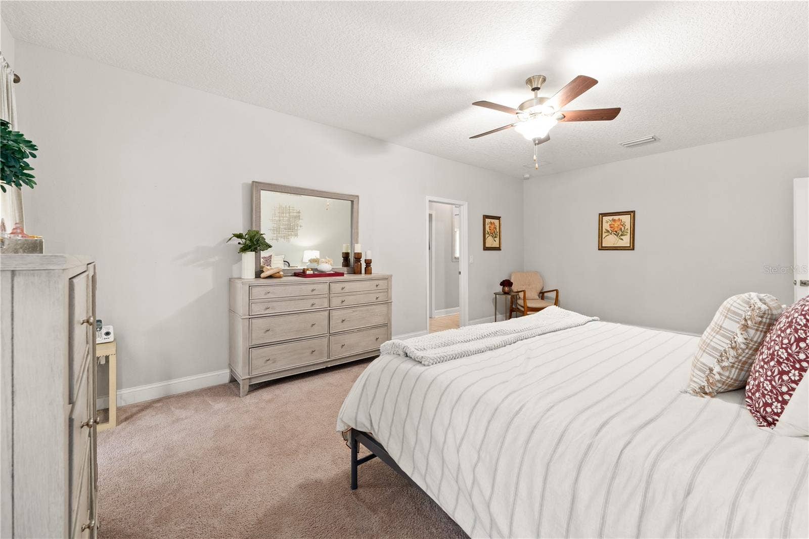 21324 NW 217TH DRIVE, High Springs, FL 32643 21324 NW 217TH DRIVE, High Springs, FL 32643