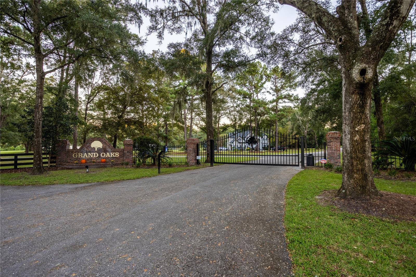 21324 NW 217TH DRIVE, High Springs, FL 32643 21324 NW 217TH DRIVE, High Springs, FL 32643