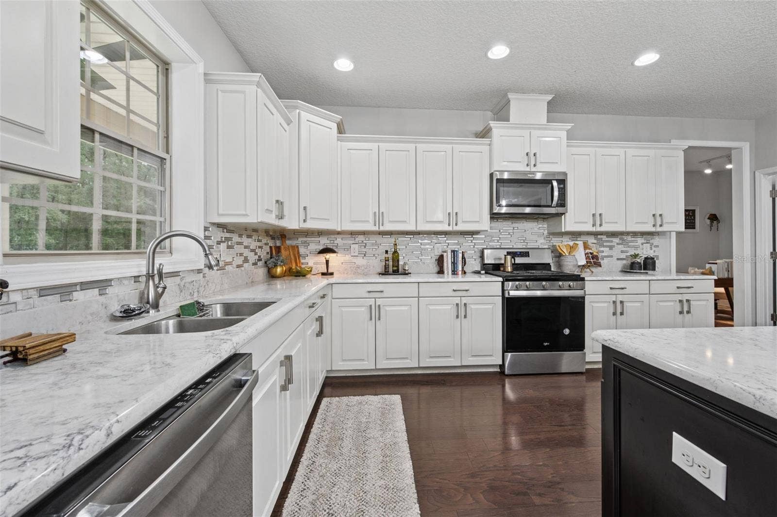 21324 NW 217TH DRIVE, High Springs, FL 32643 21324 NW 217TH DRIVE, High Springs, FL 32643
