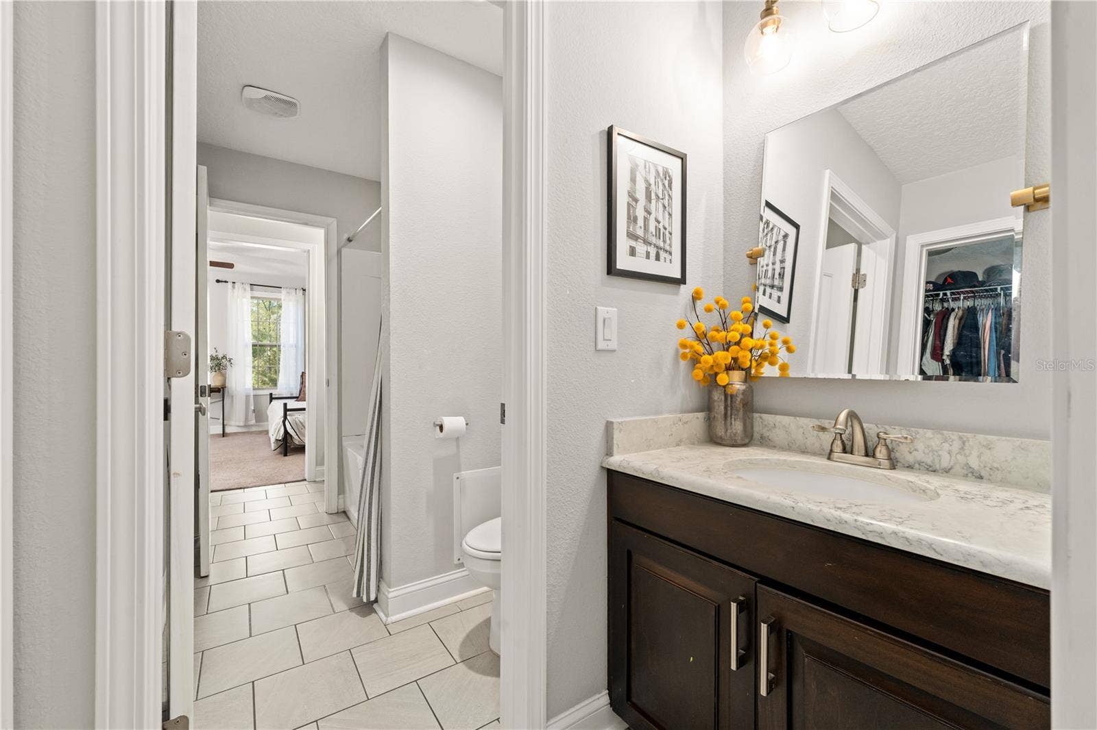 21324 NW 217TH DRIVE, High Springs, FL 32643 Jack & Jill Bath