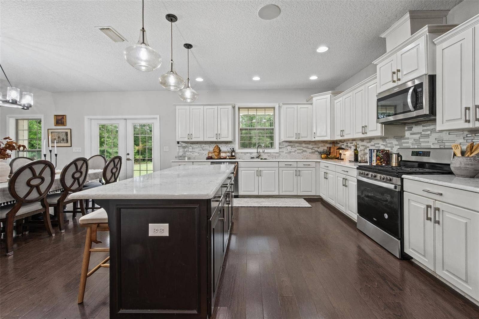 21324 NW 217TH DRIVE, High Springs, FL 32643 21324 NW 217TH DRIVE, High Springs, FL 32643