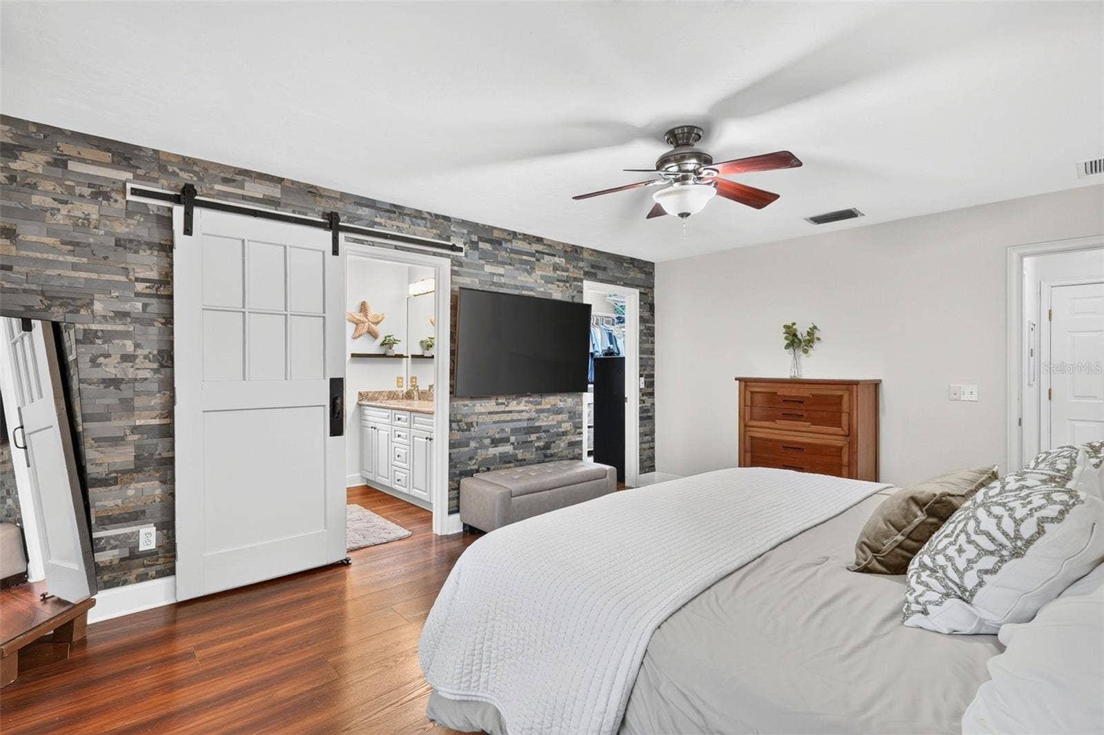 7930 SE 86TH AVENUE, Newberry, FL 32669