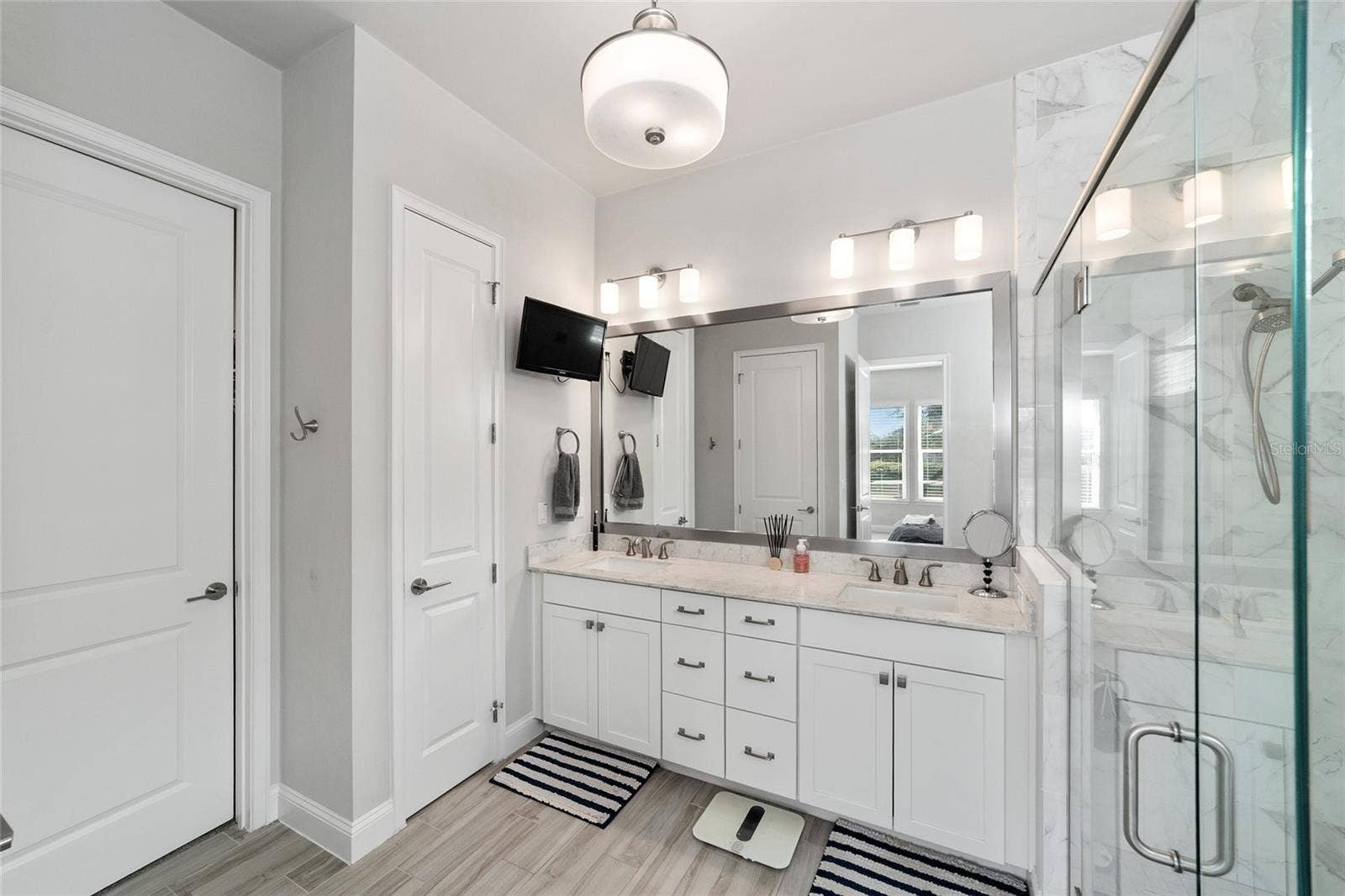 11895 SW 33RD LANE, Gainesville, FL 32608