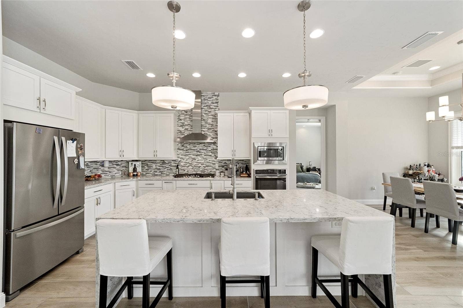 11895 SW 33RD LANE, Gainesville, FL 32608