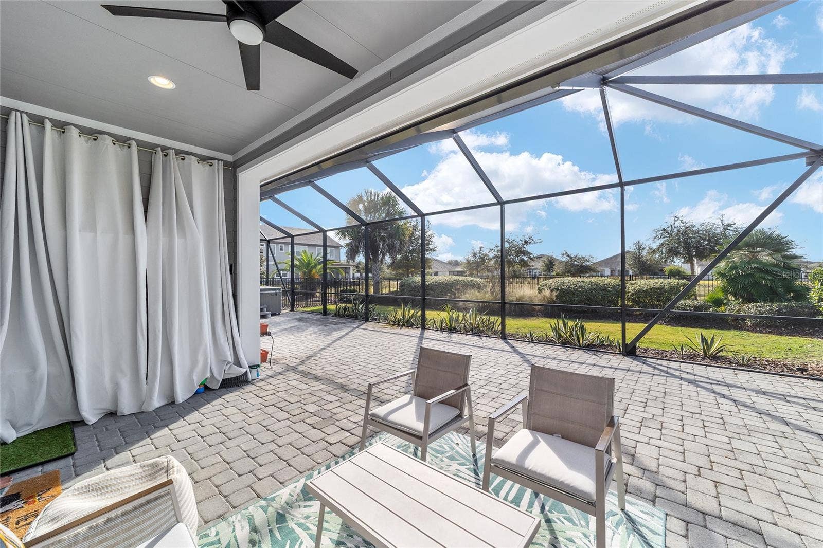 11895 SW 33RD LANE, Gainesville, FL 32608
