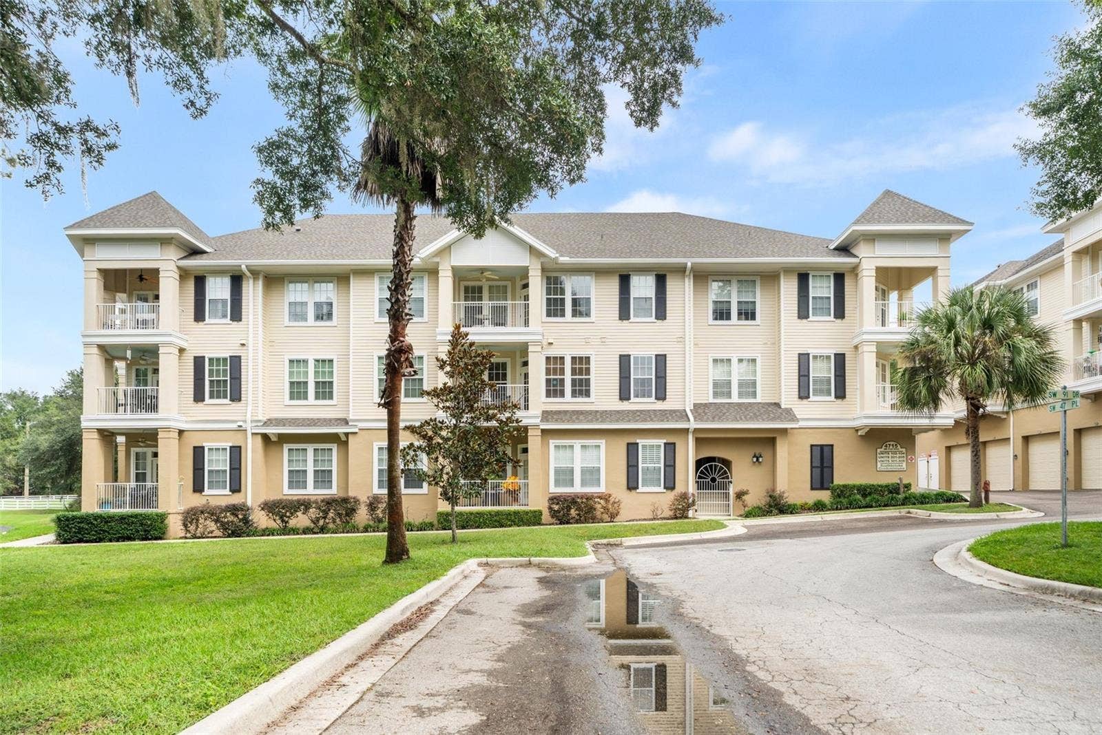 4715 SW 91ST DRIVE, #201, Gainesville, FL 32608 4715 SW 91ST DRIVE, #201, Gainesville, FL 32608