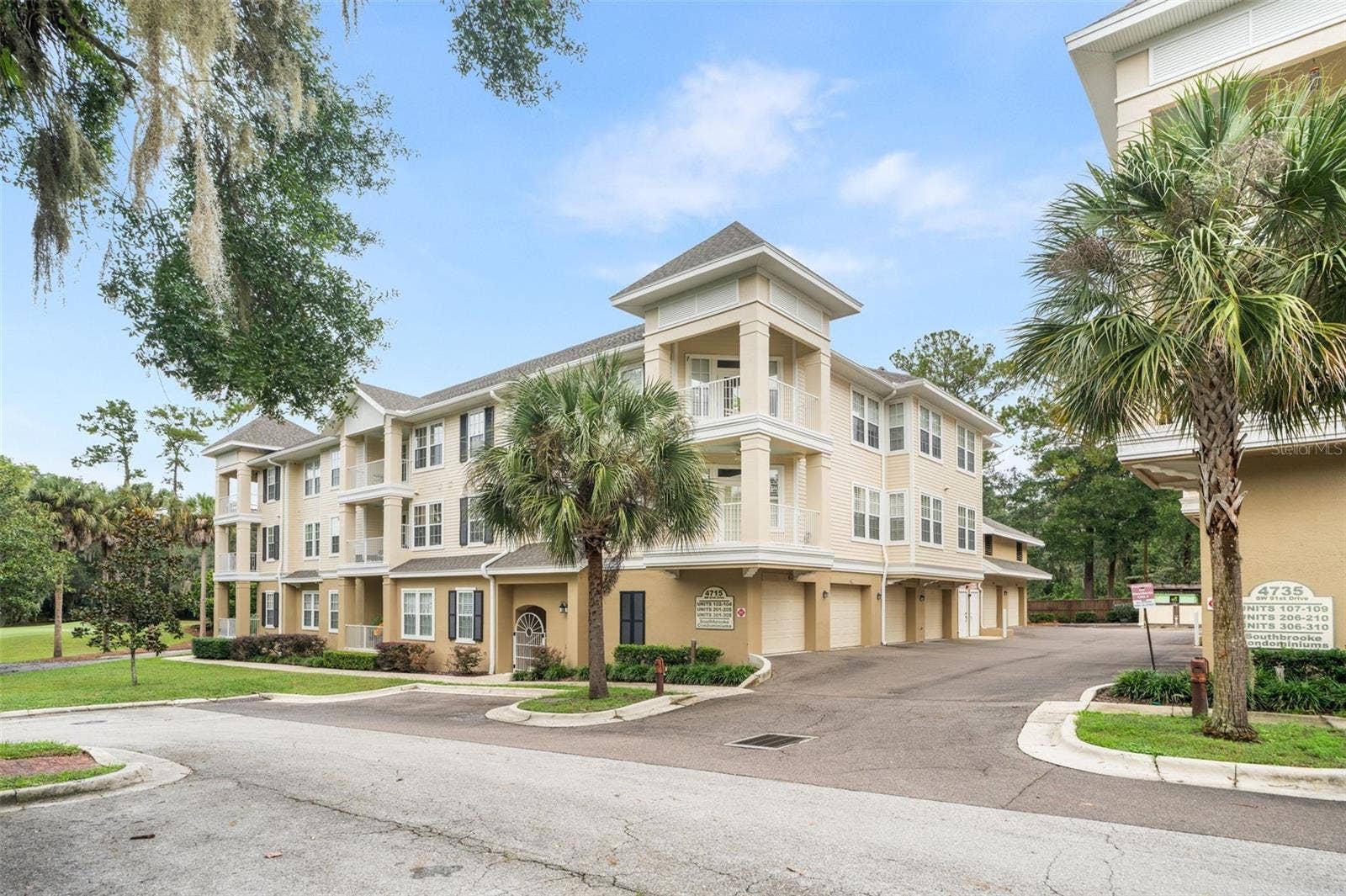 4715 SW 91ST DRIVE, #201, Gainesville, FL 32608 4715 SW 91ST DRIVE, #201, Gainesville, FL 32608