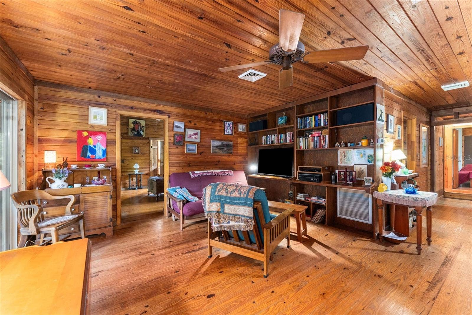 568 SW RATTLESNAKE GLEN, Fort White, FL 32038