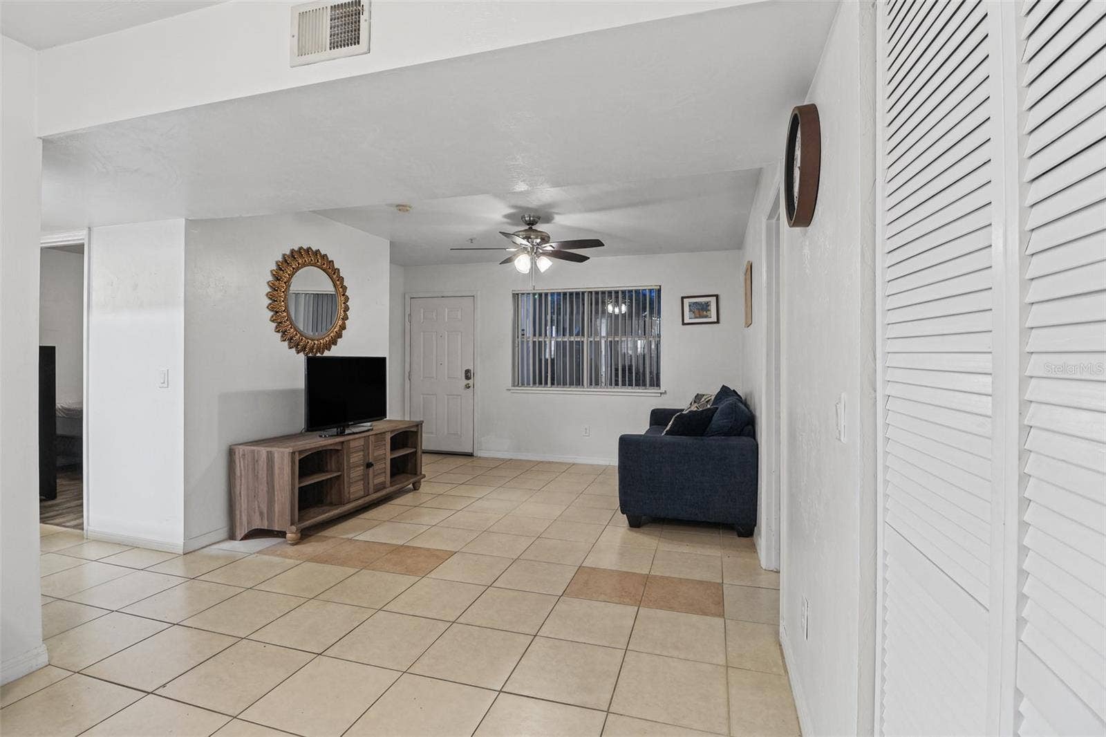 2360 SW ARCHER ROAD, #707, Gainesville, FL 32608 2360 SW ARCHER ROAD, #707, Gainesville, FL 32608