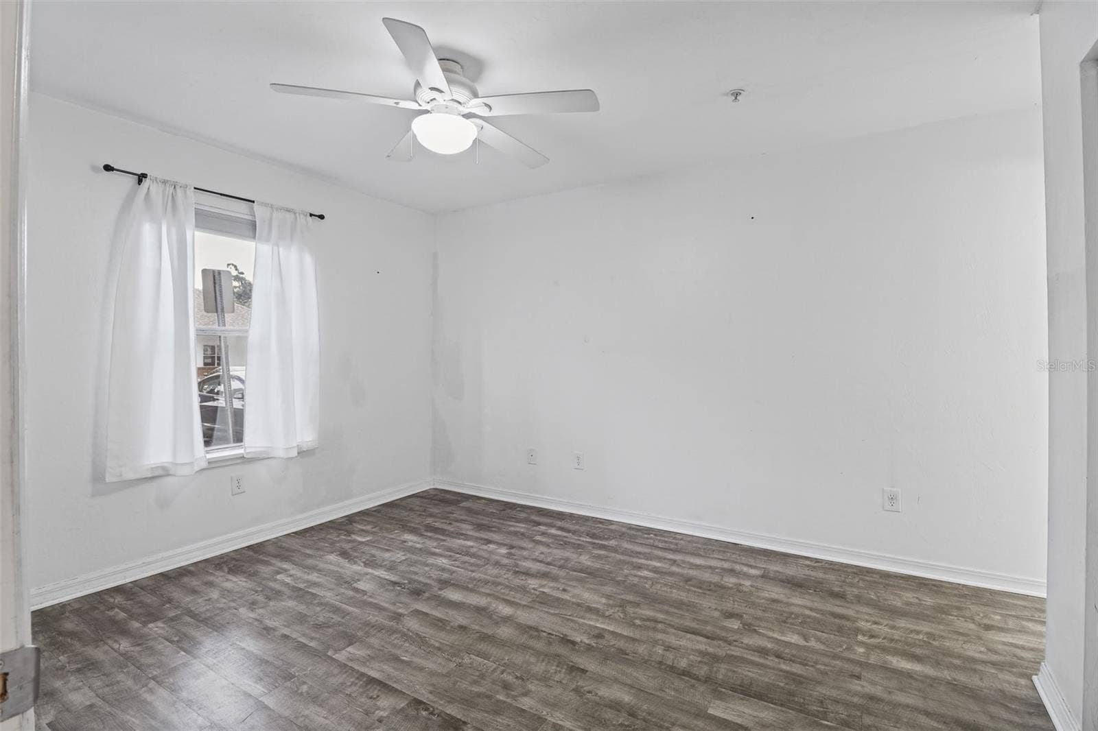2360 SW ARCHER ROAD, #707, Gainesville, FL 32608 2360 SW ARCHER ROAD, #707, Gainesville, FL 32608