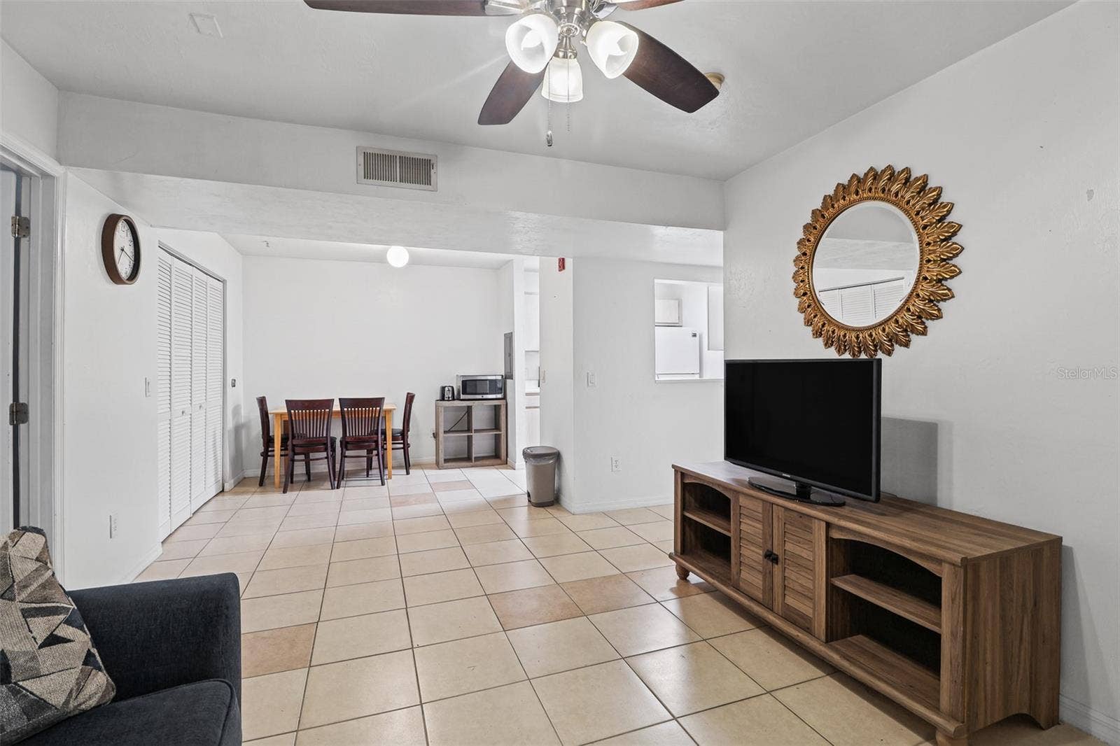 2360 SW ARCHER ROAD, #707, Gainesville, FL 32608 2360 SW ARCHER ROAD, #707, Gainesville, FL 32608