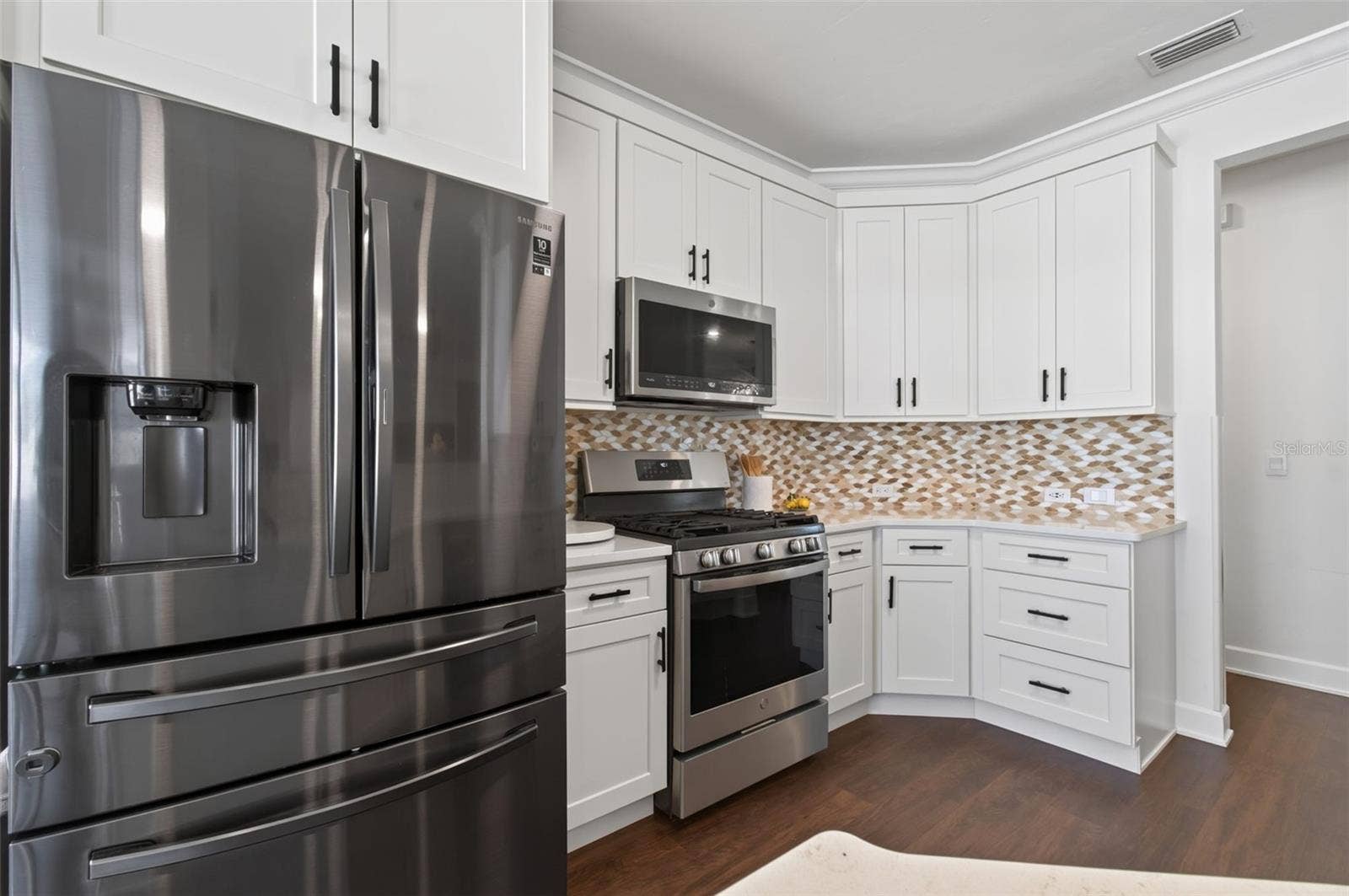 565 SW 145TH DRIVE, Newberry, FL 32669