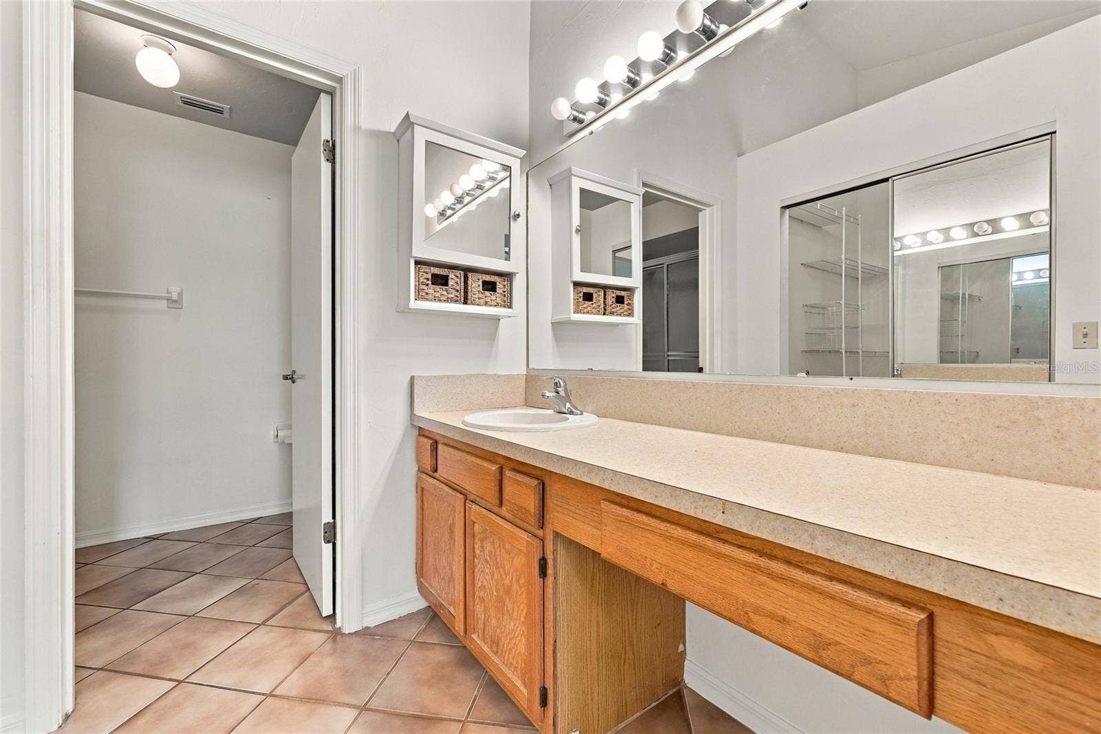 916 NW 124TH DRIVE, Newberry, FL 32669 916 NW 124TH DRIVE, Newberry, FL 32669