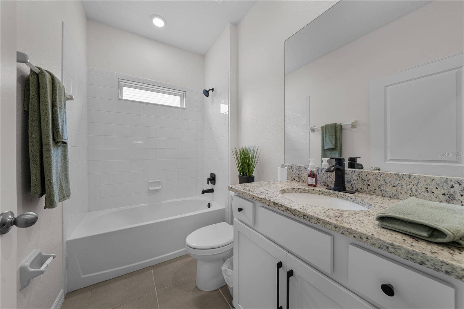 17574 NW 173RD ROAD, Alachua, FL 32615 17574 NW 173RD ROAD, Alachua, FL 32615