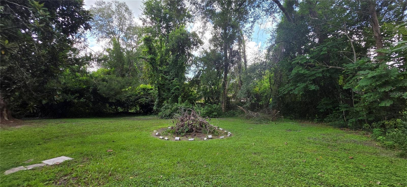 17451 SOUTHSIDE COURT, High Springs, FL 32643 17451 SOUTHSIDE COURT, High Springs, FL 32643