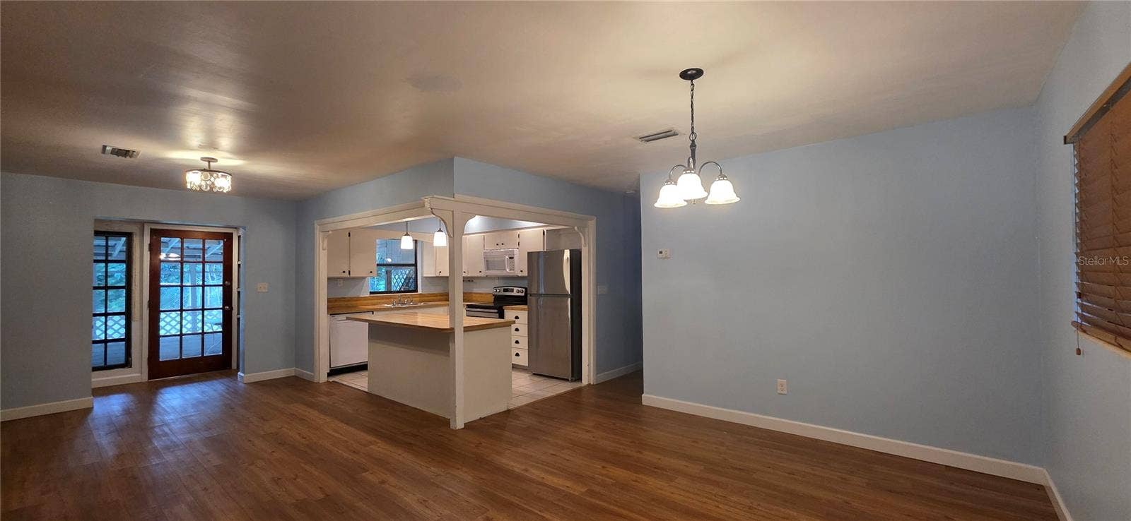 17451 SOUTHSIDE COURT, High Springs, FL 32643 17451 SOUTHSIDE COURT, High Springs, FL 32643